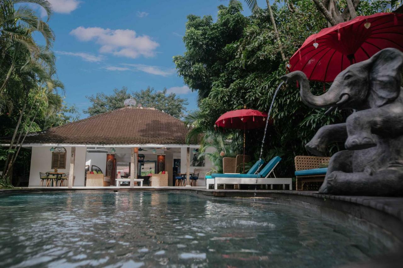 The Secret Jungle Villas Seminyak Exterior foto